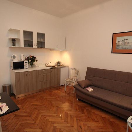 Vincent Apt. In Old Town Centre Zára Szoba fotó