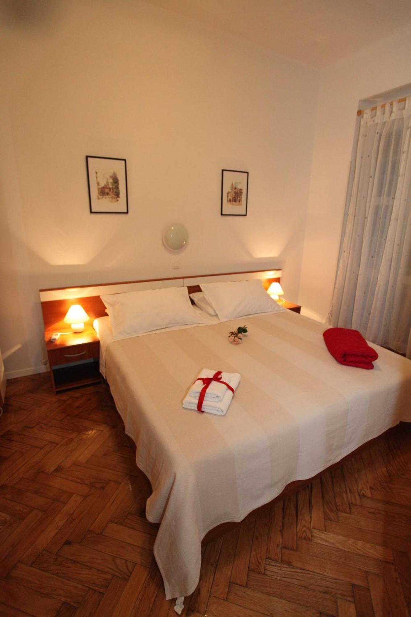 Vincent Apt. In Old Town Centre Zára Szoba fotó
